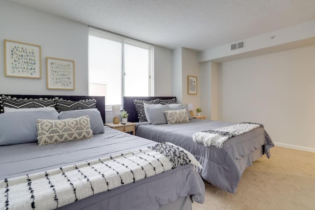 Fantastic 2 Bedroom Condo At Ballston With Gym Арлингтон Экстерьер фото