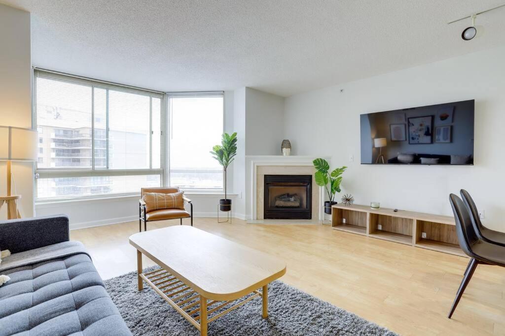 Fantastic 2 Bedroom Condo At Ballston With Gym Арлингтон Экстерьер фото