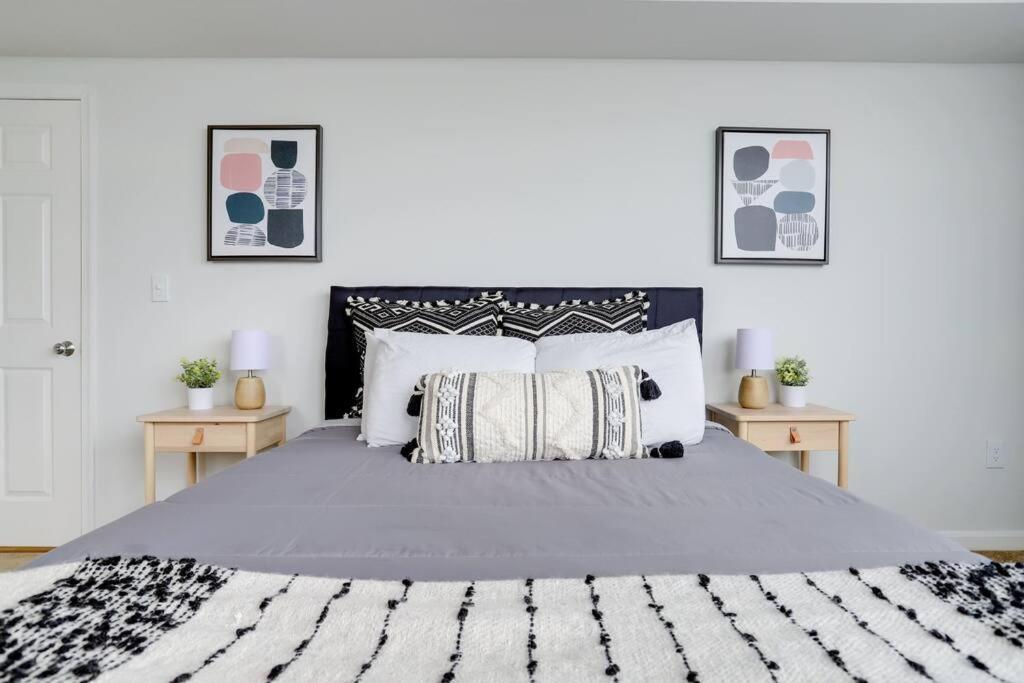 Fantastic 2 Bedroom Condo At Ballston With Gym Арлингтон Экстерьер фото